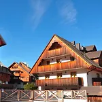 Vrsic With Beautiful Views On The Mountains With Free Parking Apartma Kranjska Gora
