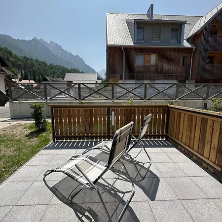 Vrsic With Beautiful Views On The Mountains And Free Parking *