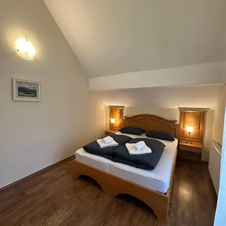 Vrsic With Beautiful Views On The Mountains And Free Parking *