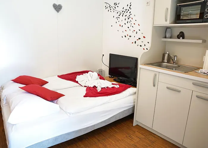 Vrsic With Beautiful Views On The Mountains With Free Parking *