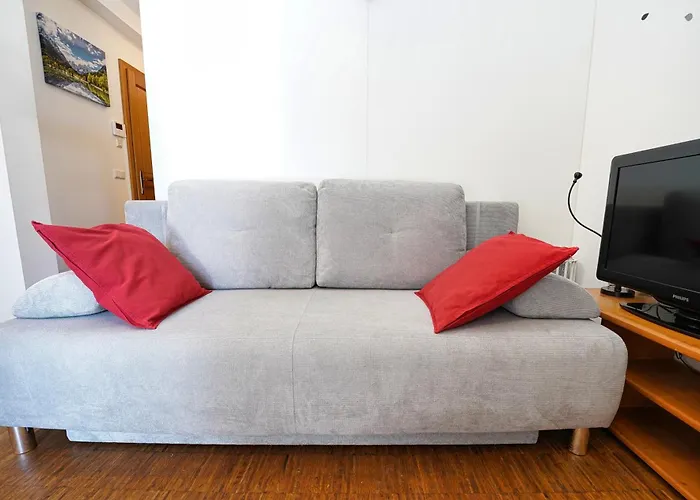 Vrsic With Beautiful Views On The Mountains With Free Parking *